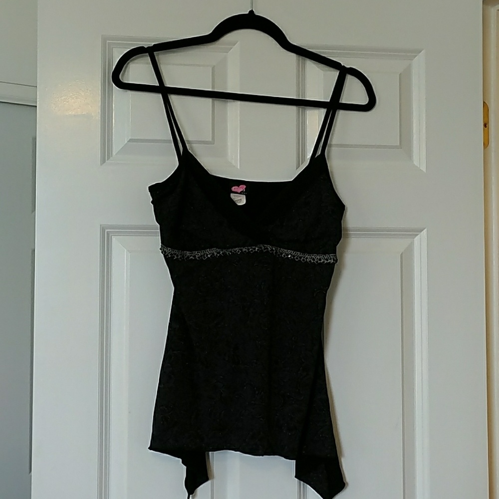 Tank blouse with slight sparkles